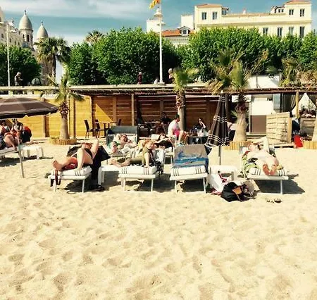 Les Palatines Penthouse 아파트 *